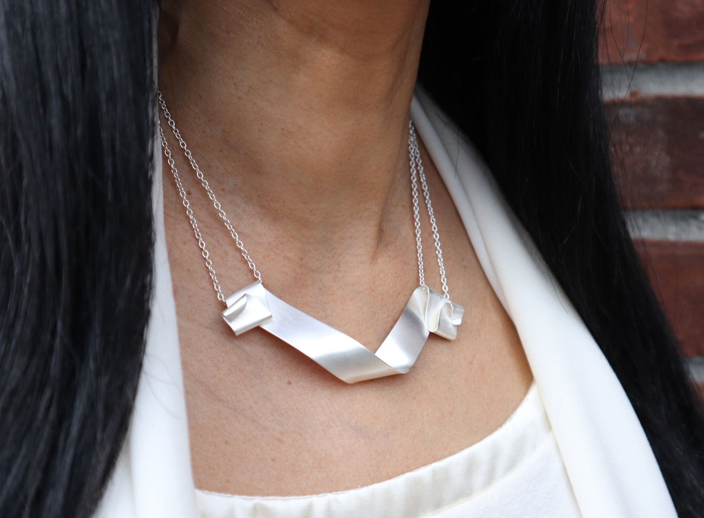 contemporary necklace, elegant pendant, silver jewelry, contemporary design jewelry, art jewellery,