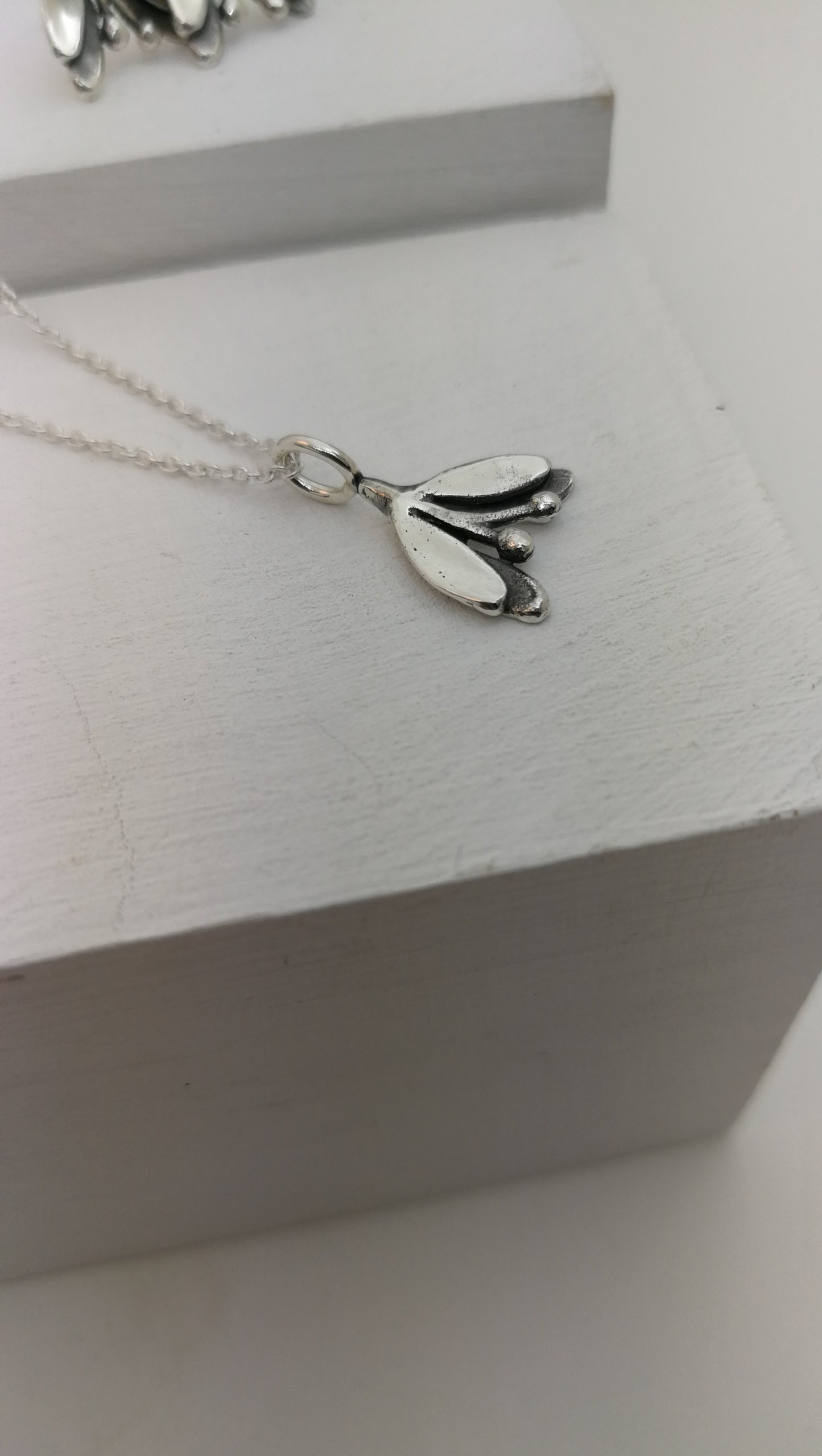 mistletoe pendant, nature necklace, holiday jewelry, Christmas jewellery, leaf pendant,