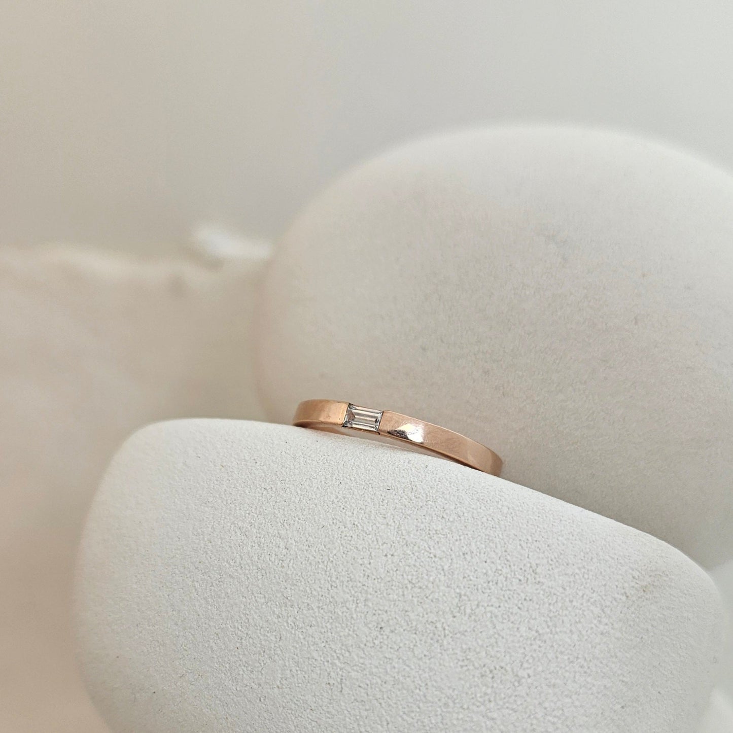Sleek Band with Flush Baguette