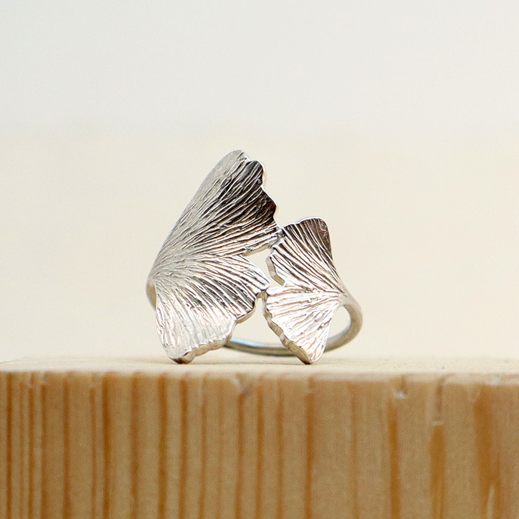 ginkgo leaves, nature jewellery, leaf rings, asymmetrical ring, pretty leaf ring, textured leaf jewelry