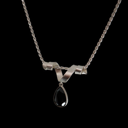Whirl Pendant with Hematite