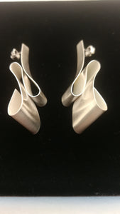 Cascade Stud Earrings No. 04