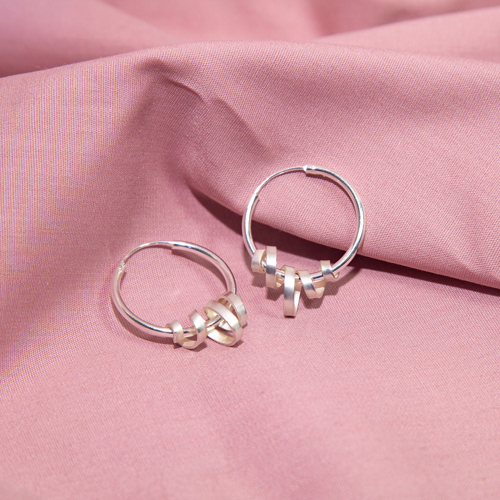 Ribbon Hoops