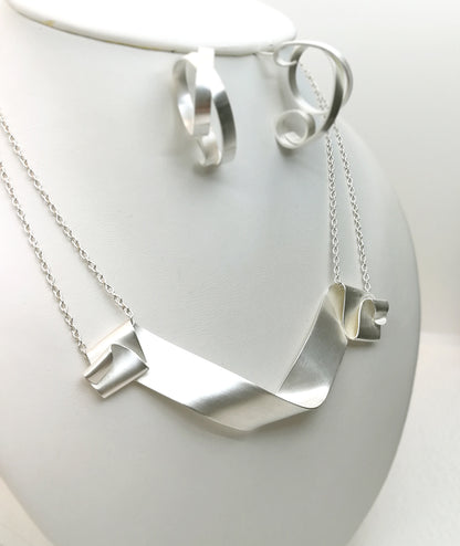 contemporary necklace, elegant pendant, silver jewelry, contemporary design jewelry, art jewellery,