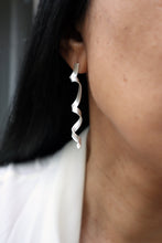 Load image into Gallery viewer, Ribbon Earrings No. 04
